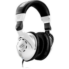 Behringer HPS3000